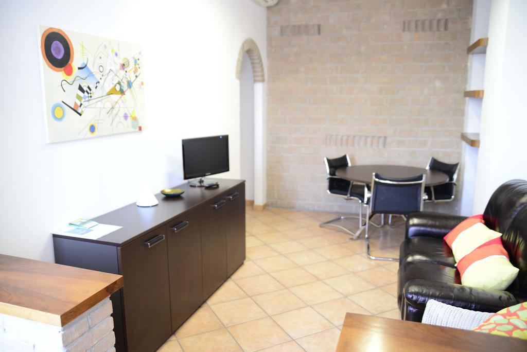 Appartamento Corso Adda 洛迪 外观 照片